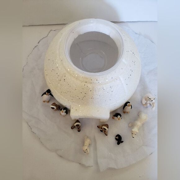 Holiday Dip Bowl   - Picture 3 of 11